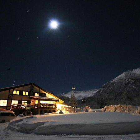 Hotel Furano Shiyuirin à Kamifurano Extérieur photo