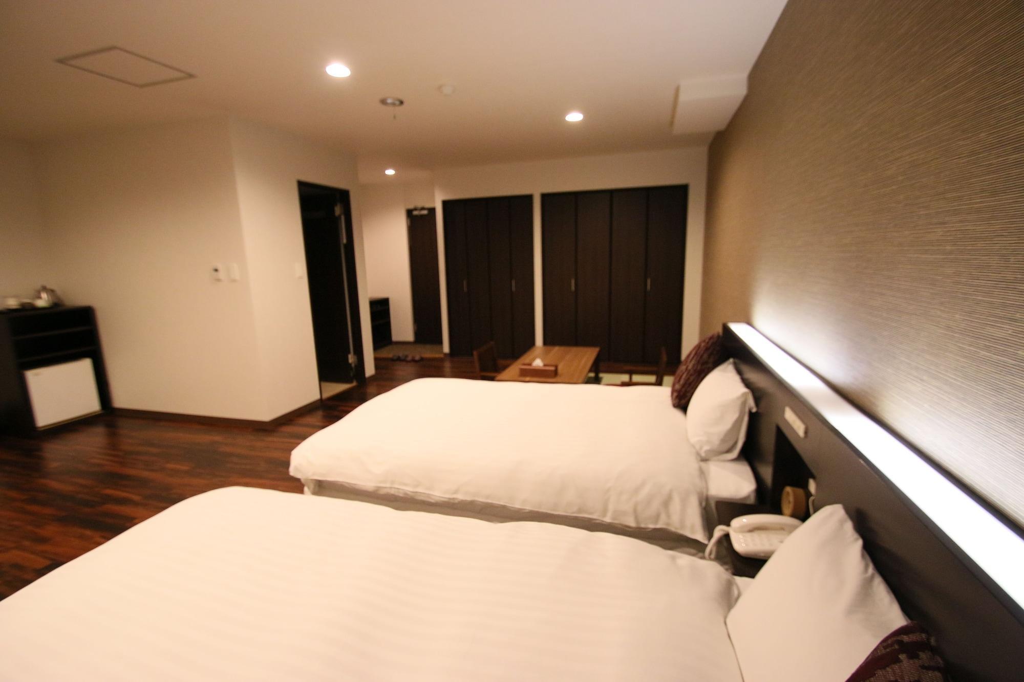 Hotel Furano Shiyuirin à Kamifurano Extérieur photo